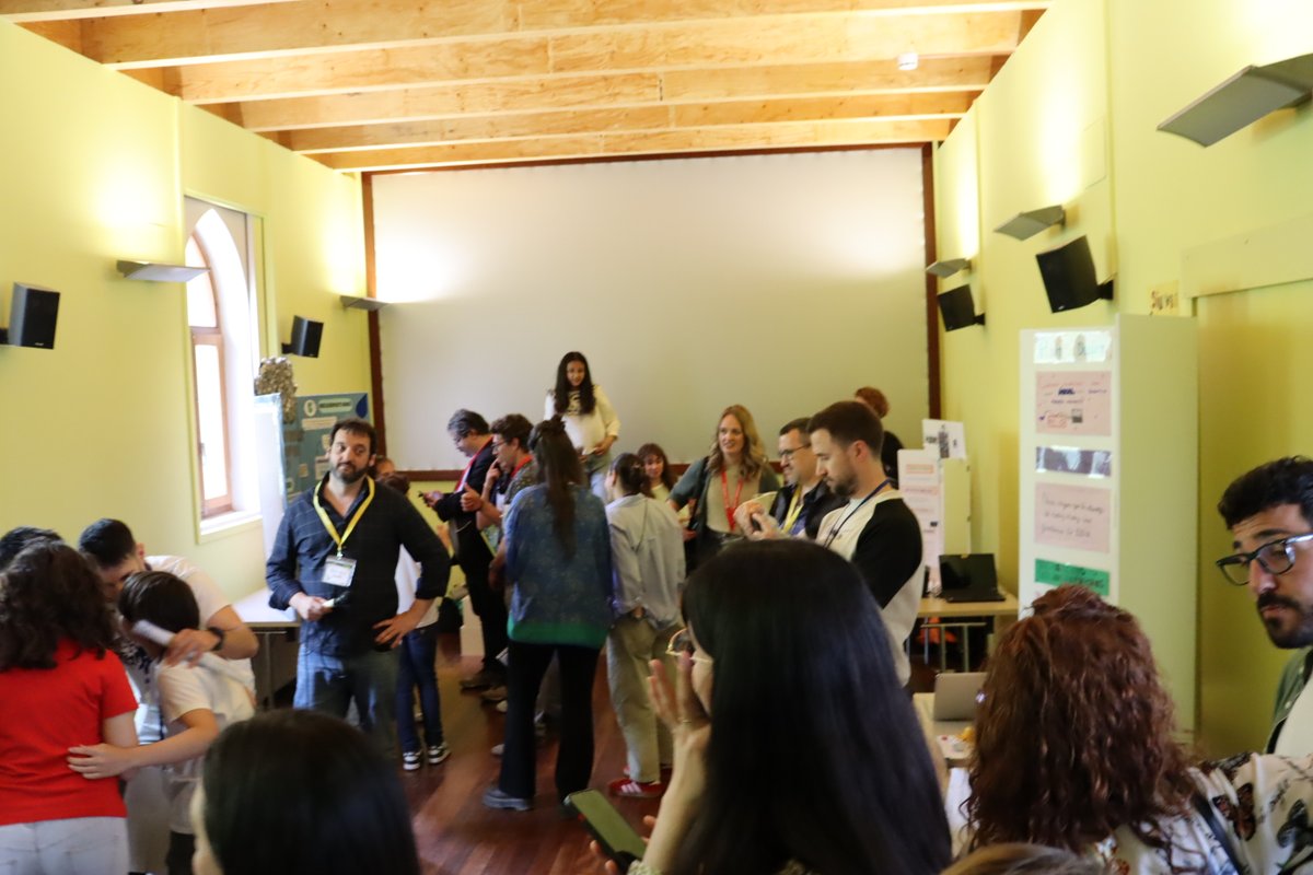 La Alfranca (@espacioalfranca) on Twitter photo 👩🔬Más de 300 profesores y alumnos participan en estos momentos en la #FeriadeCienciasyTecnologíaenLenguaExtrajera <a href="/FairAragon/">Science Fair Aragón</a> en #LaAlfranca organizada por <a href="/CARLEE_Aragon/">CARLEE</a> y la DG de Política Educativa, Ordenación Académica y Educación Permanente del <a href="/GobAragon/">Gobierno de Aragón</a> 👩🔬Más de 300 profesores y alumnos participan en estos momentos en la #FeriadeCienciasyTecnologíaenLenguaExtrajera <a href="/FairAragon/">Science Fair Aragón</a> en #LaAlfranca organizada por <a href="/CARLEE_Aragon/">CARLEE</a> y la DG de Política Educativa, Ordenación Académica y Educación Permanente del <a href="/GobAragon/">Gobierno de Aragón</a>