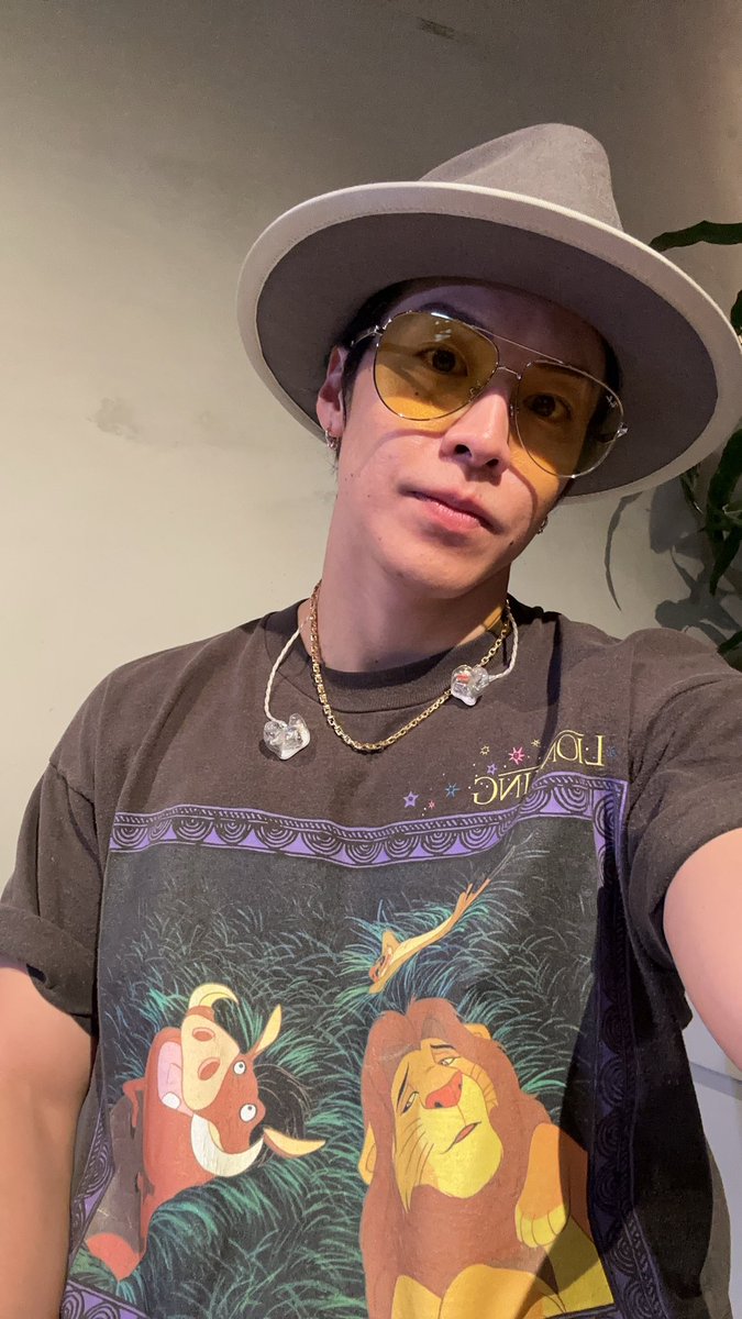 こっちみんな - Search / X