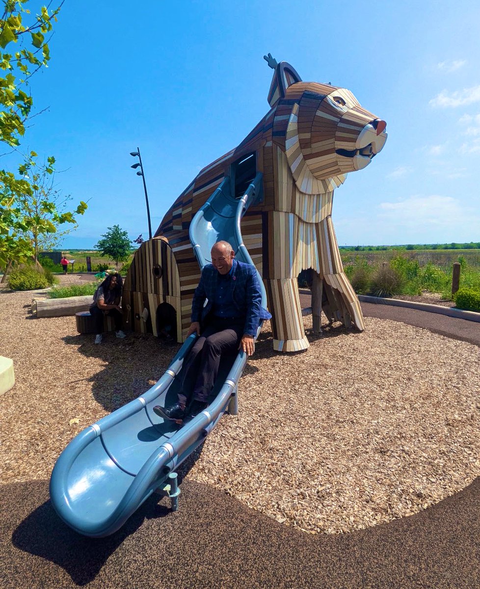 𝙺𝚎𝚕𝚕𝚢 𝙳𝚊𝚖𝚙𝚑𝚘𝚞𝚜𝚜𝚎 tweet media