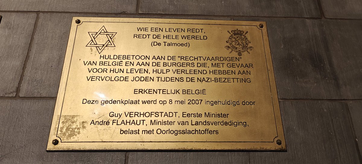 Fgandoul's tweet photo. Wie een leven redt, redt de hele wereld .... Ook een leven in Gaza. #8mei https://t.co/Hy5efAOrPP