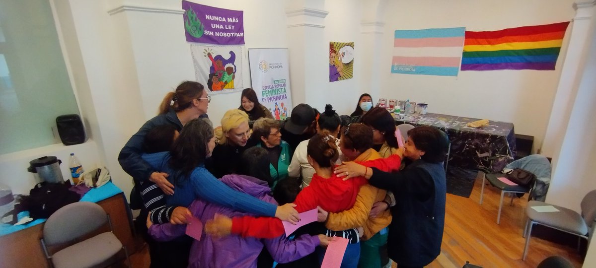 Lilas en Acción tweet media