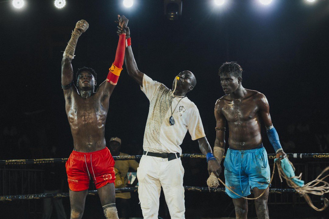DambeWarriors's tweet image. The best athletes in the Dambe universe, SHAABAN and DOGON MESSI, went toe-to-toe in this Season 03 finale at the Velodrome in Abuja.

#dambewarriors
#dambe
#combatsports
#nigeria
#africanculture
#knockout
#fight
#Season03
#Abuja