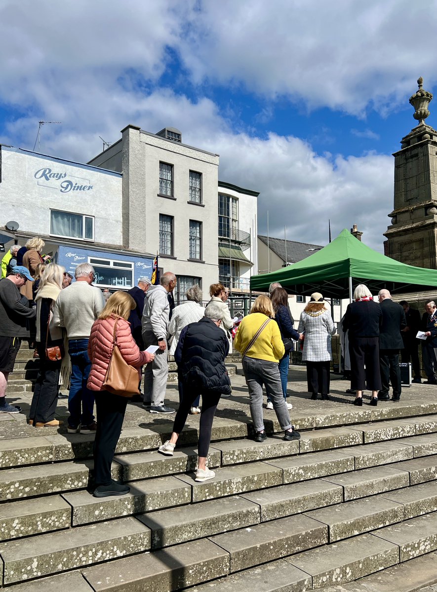 ChepstowTC's tweet image. Today, Chepstow Town Council joined the Royal British Legion and members of our community for a moving VE Day 80th anniversary service, honouring the bravery, sacrifice, and resilience of all those who served during World War II.📷