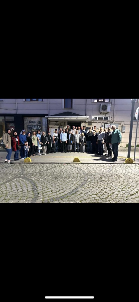 Ak Parti Kocaeli İl Başkanlığımızın düzenlemiş olduğu eş zamanlı Mahalle toplantılarımızı Gölcük Merkez ve Dumlupınar Mh de gerçekleştirdik.   Birlik beraberlik içinde aynı azim ve kararlılıkla çalışmaya bu kutlu davada yol yürümeye devam edeceğiz…