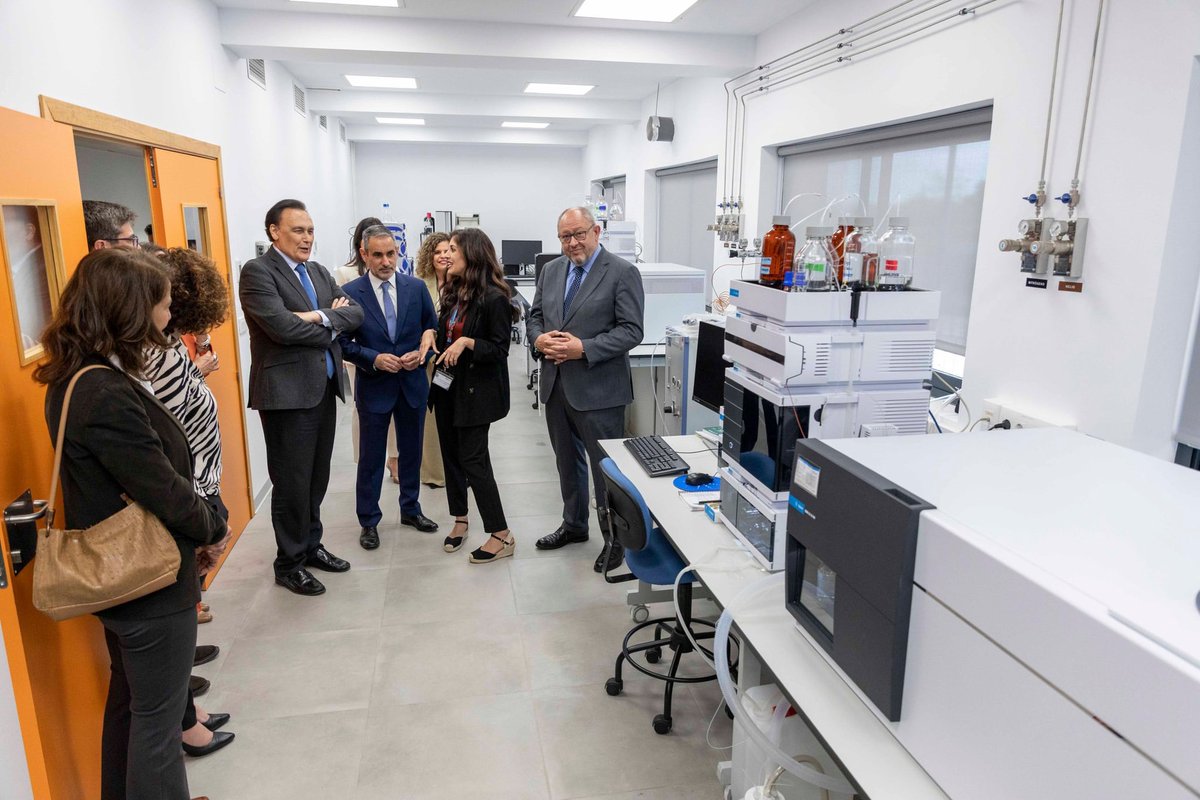 🗣️Inaugurada la nueva sede del <a href="/IQUEMA_/">IQUEMA</a> - Instituto Químico para la Energía y el Medioambiente  

Un espacio de vanguardia para impulsar la investigación en sostenibilidad energética y química verde. 

uco.es/servicios/actu…