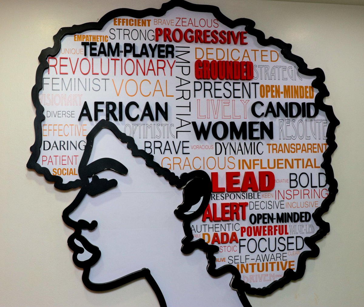 unwomenafrica's tweet photo. From policy to practice, @AkiliDada is well-prepared and equipped to be a transformative partner in advancing action to end violence against women and girls. 💜 Together under the #ACTtoEndViolence programme, we’re turning commitments into change across the #ESARegion. https://t.co/kFnW0GMnWd