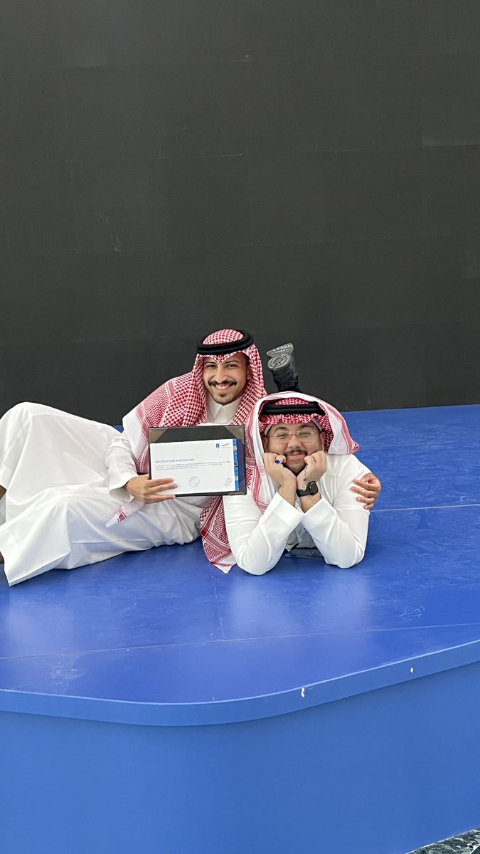 FuhrerAziz's tweet photo. مبروك يبو امجد و منها للاعلي يا العضيد ❤️🫡

@Sultan_Alali1 

و صورة للتاريخ 😂❤️ https://t.co/muyE9EXc7w