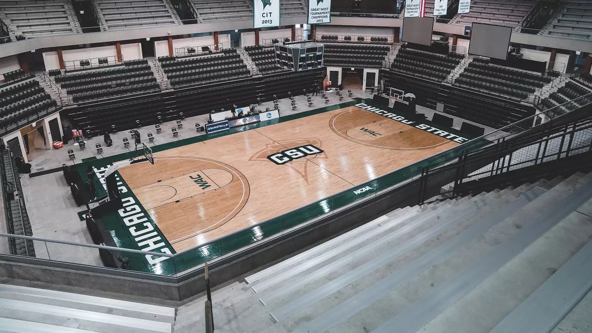 After a great conversation with the coaching staff, l'm blessed to receive my first division one offer from Chicago State University.⚪️🟢 #AGTG #GoCougars