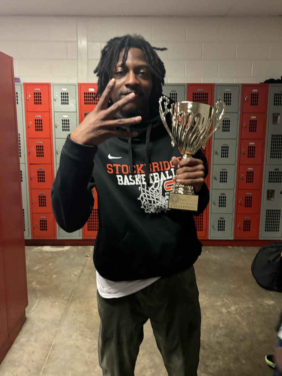 The last two years have been nothing short of amazing at Stockbridge high school. I'm so thankful for the all of relationships I've built, the lives I've impacted and the history we made. SHS will always be a special place to me. All love always Coach Acree 🐅 💚 🧡