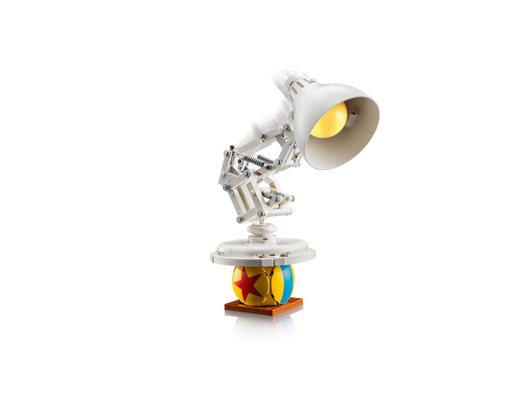LEGO Disney Luxo Jr. (21357) Officially Announced

LEGO has officially revealed the next LEGO Ideas set, Pixar Luxo Jr. (21357), which will be releasing on June 1 with pre-orders starting today.

thebrickfan.com/lego-disney-pi…

#LEGO #LEGONews #Disney #Pixar #Luxo #LuxoJr #Reveal