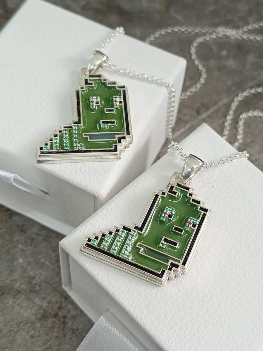 Gm 🐛

Two more of these beauties are on their way to two f*cking based mfers 👊💥

Who's going to be the next? 👀