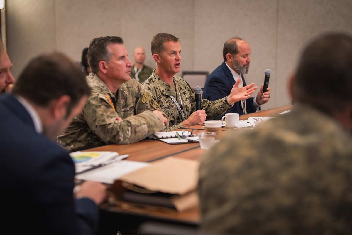 SOCSOUTH's tweet image. To kick off #SOFWeek, Special Operations Command South hosted a roundtable with partners from Argentina, Barbados, Brazil, Chile, Colombia, Jamaica, and Peru, while France and Japan observed. Rear Adm. Mark Schafer and Command Sgt. Maj. Sean Arnts led a regional discussion on…