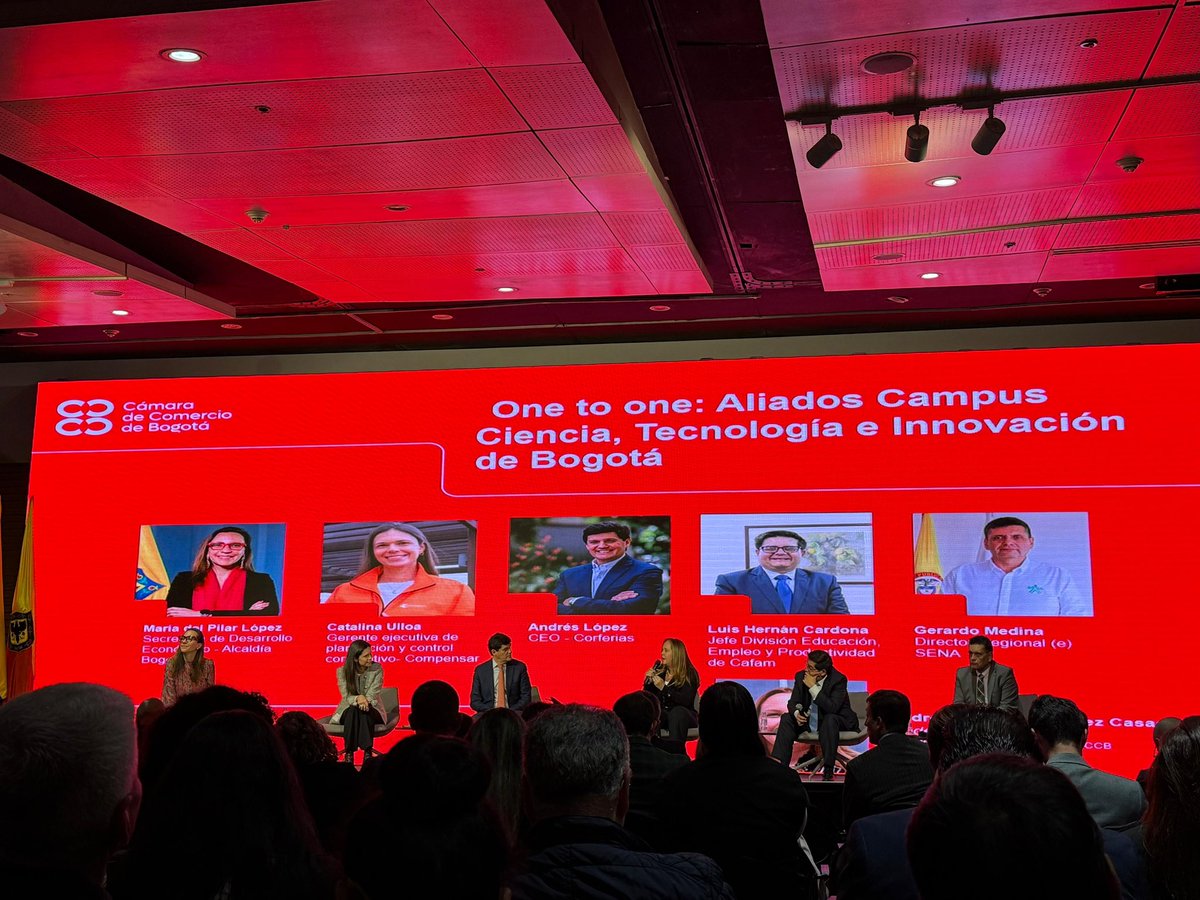 Nos sumamos al impulso de #Bogotá como HUB de innovación y tecnología.
Participamos en el lanzamiento del #ClusterTEC: +Tecnología+Economía del Conocimiento, liderado por <a href="/camaracomerbog/">Cámara de Comercio de Bogotá</a> que busca posicionar la ciudad como referente regional en innovación y transformación digital