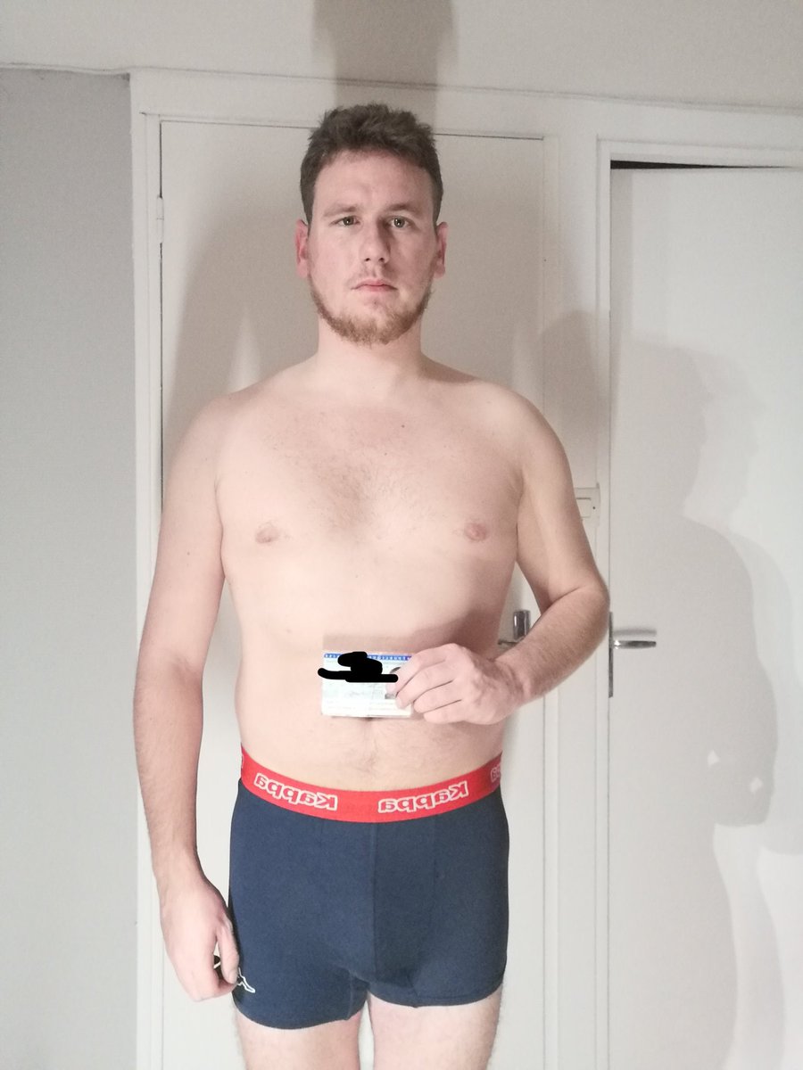 YoungMaster45_'s tweet photo. Une grosse chienne qui m’a contacté qui voulait que je l’expose au monde, à 30 likes je drop la carte 😈😈

#soumis #gay #dom #larbin #moneyslave #cashmaster https://t.co/KoNFXAfs2g
