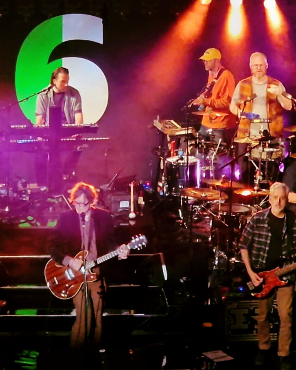 bbcshowstours's tweet photo. Last night at the BBC Radio Theatre we partied hard with Pulp - and what a night it was.
Thank you to the band and every one of you who made it unforgettable.
#Radio2InConcert #BBCShows https://t.co/R3cPRgGfy8