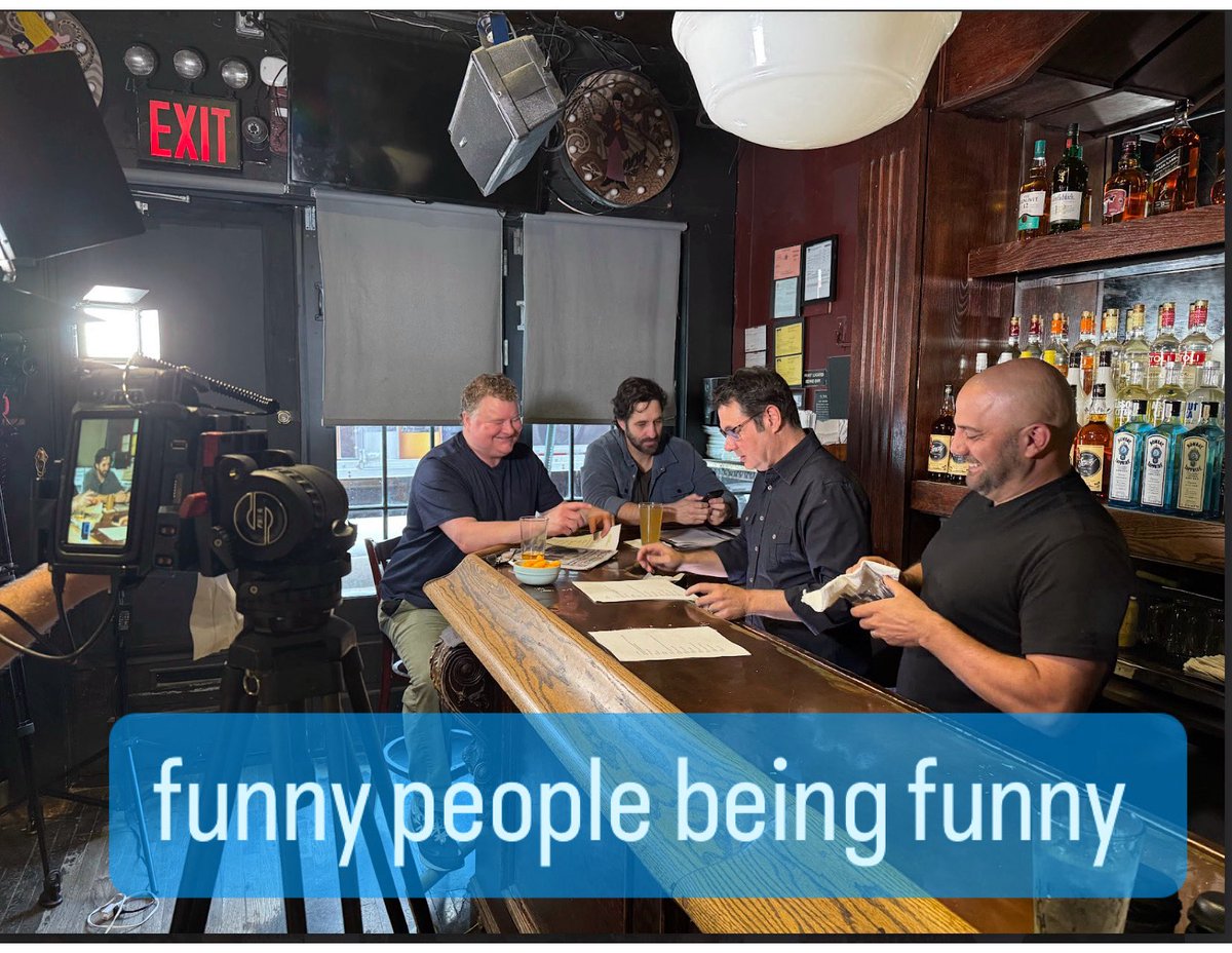 4 comics walk into a bar… #wingmen #season5