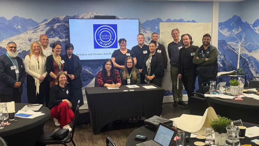 The Yorkshire and Humber Anti Racism in Sport group is proud to welcome Fatima Khan Shah as the new chair. 

Find out more about the group and it's new chair below:

northyorkshiresport.co.uk/latest/news/yo…