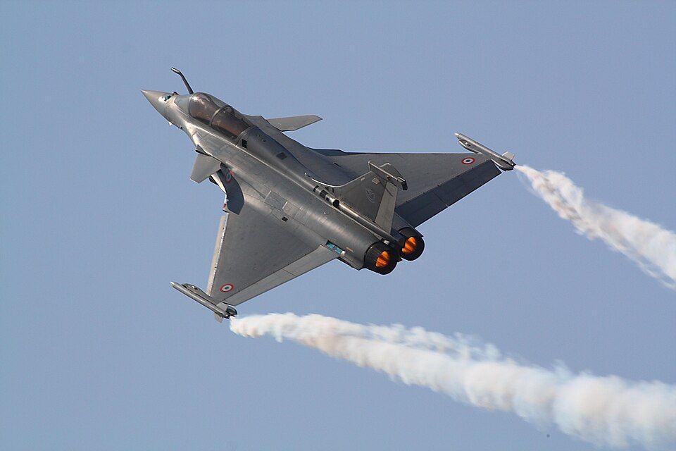 TurkishCentury's tweet photo. 🇵🇰💥🇮🇳 -- SIGNAL WARS ⚡️

Did Pakistan's Chinese-made jets really manage to shoot down several of India's French-made Rafale, and Russian-made Mig-29 and Su-30 fighters all on their own, or did they get "Some Help" from the ground?

Many military analysts are now leaning towards the latter: Enter #KORAL, a comprehensive #ElectronicAttack system developed by #NATO-member Türkiye's #Aselsan, an electronics powerhouse listed at the #42 spot on #DefenseNews' prestigious global Top 100 military contractors.

According to the "Koral Theory", Pakistan used the system to not only blind India's radars across wide swaths of land (e.g. across the border), but also to scramble their fighter jets' HF/VHF/UHF communications, rendering their whole "flight plan" inoperable.

After suddenly losing radar picture and now unable to communicate with their base or even each other, Indian pilots begun to panic in the darkness of the night, lost their coordination, and became easy prey for Pakistani air-to-air missiles.

Koral could've also DIRECTLY caused some Indian aircraft to crash on their own as the system's directed energy pulses can disable onboard GNSS, VOR/ILS, DME, 75MHz marker beacons, ADS-B, TCAS, ELT, SATCOM, weather radar and even Wi-Fi signals from hundreds of kilometers; making night-time IFR navigation impossible and causing enemy jets to literally run into mountains.

Now, it is very important to point out the fact that Pakistan has not announced or admitted the purchase of the KORAL #ElectronicWarfare system. But why would they? Openly declaring its existence gives Islamabad no advantage while only making its presence "felt", like yesterday, gives Islamabad strategic ambiguity and more importantly; Plausible Deniability.

Unfortunately, there's no way to know for sure whether  Pakistan deployed the KORAL [or even owns it] unless it is officially declared by the authorities, displayed in a parade, or undeniable evidence of its existence somehow leaks to the media, which is not the case here. So, for now, all we can do is speculate. But considering the plethora of evidence gathered throughout yesterday, lack of HUD video, pilot voice recordings, or radar imagery shows widespread Electronic Warfare might indeed have been critical in the events of yesterday.

You can learn more about the KORAL at https://t.co/hr6sUjOo6k

What's your opinion on this? 
Do you think Pakistan used the KORAL?
Like & share your thoughts in the comments!