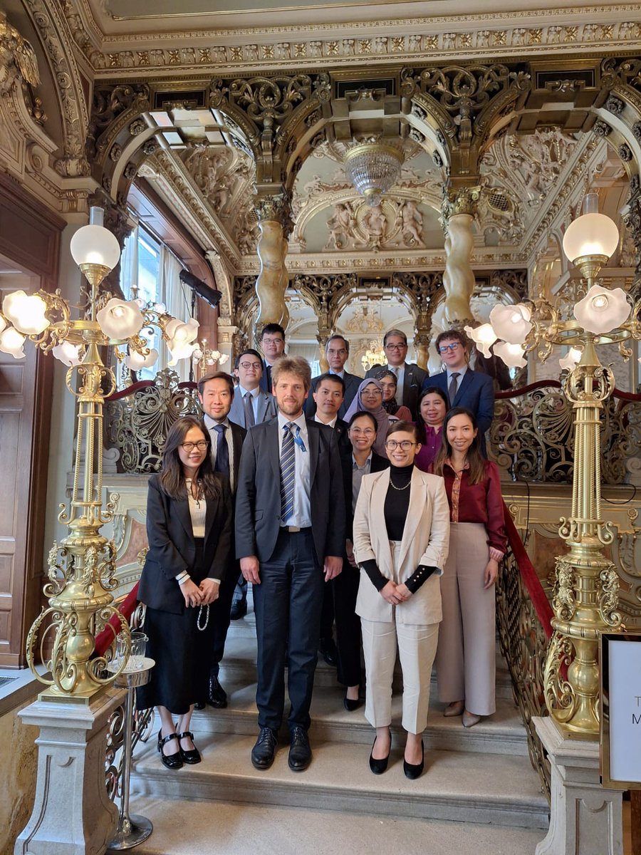 MYEmbBudapest's tweet photo. Today morning, the ASEAN Working Group in Budapest had a breakfast meeting with the newly appointed Head of ASEAN at the Ministry of Foreign Affairs and Trade of Hungary.
We look forward to continued engagement. https://t.co/qut6lmJZLx