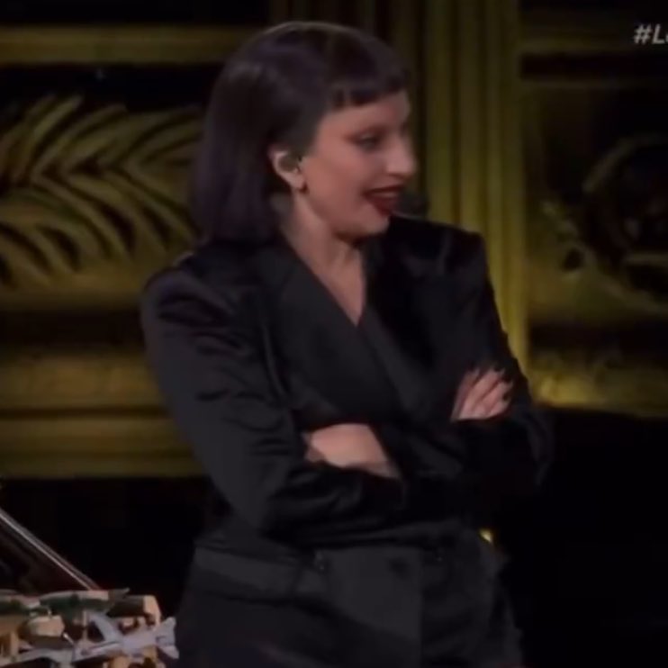 Drapeppa's tweet image. Fatura de Maio

Eu pra fatura / a fatura pra mim