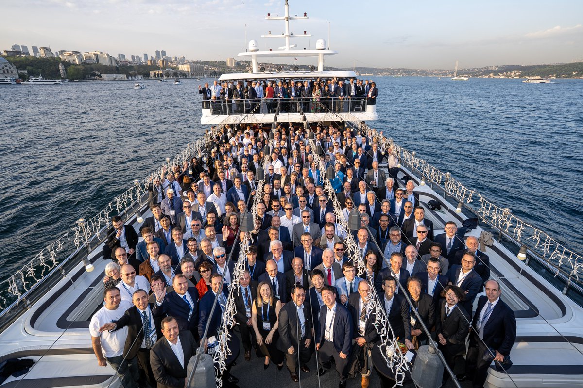 citainsp's tweet image. 👏 "We're a precondition for safe, clean mobility."
CITA closes #CITA2025 with a clear message.

Thanks to all who made it happen @TUVTURK  
#VehicleInspection #RoadSafety #FutureReady