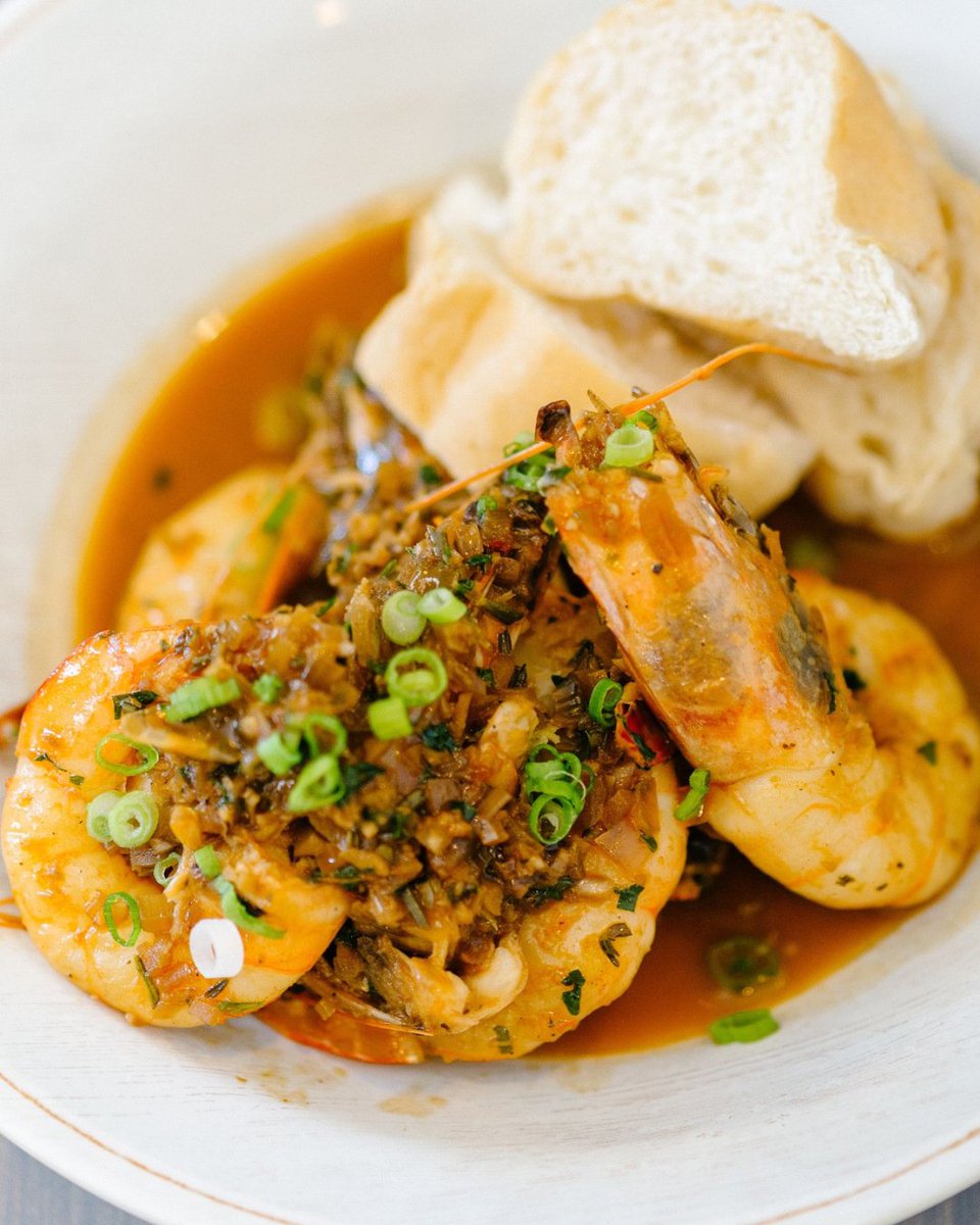 Mardi Gras isn’t the only time New Orleans shines. Summer brings epic music festivals, restaurant week steals, and BOGO museum passes to the Crescent City. Plan your summer @visitneworleans getaway at gardenandgun.com/6-great-reason… #Sponsored