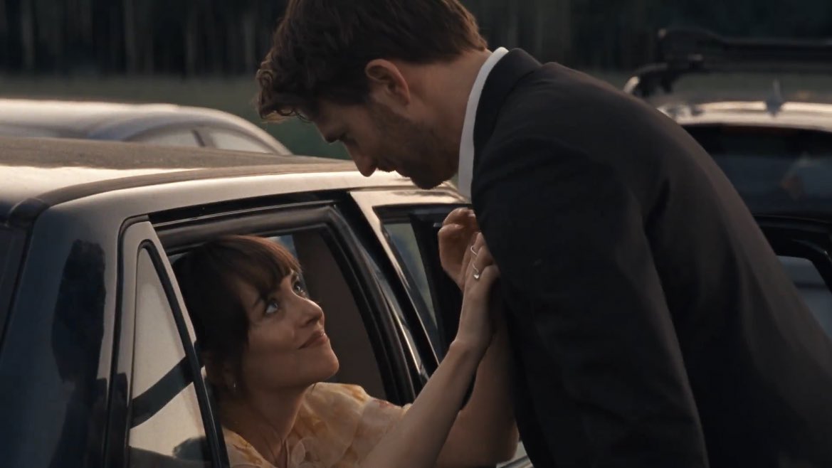 updatingcevans's tweet image. chris evans in a new trailer for celine song’s ‘materialists’