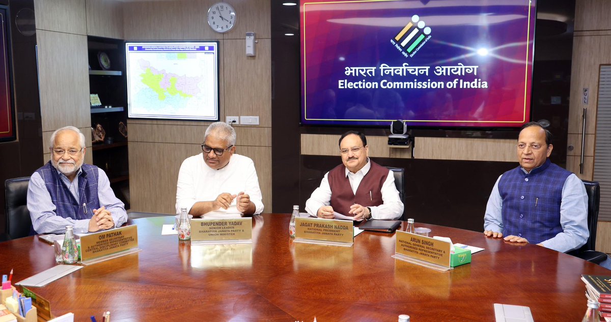 CEO Uttarakhand (@uttarakhandceo) on Twitter photo CEC Shri Gyanesh Kumar & ECs Dr. Sukhbir Singh Sandhu & Dr. Vivek Joshi had an interaction with Bharatiya Janata Party (BJP) led by its National President, Shri Jagat Prakash Nadda at Nirvachan Sadan today.
<a href="/ECISVEEP/">Election Commission of India</a>
Read in detail : tinyurl.com/phpvy5xs CEC Shri Gyanesh Kumar & ECs Dr. Sukhbir Singh Sandhu & Dr. Vivek Joshi had an interaction with Bharatiya Janata Party (BJP) led by its National President, Shri Jagat Prakash Nadda at Nirvachan Sadan today.
<a href="/ECISVEEP/">Election Commission of India</a>
Read in detail : tinyurl.com/phpvy5xs