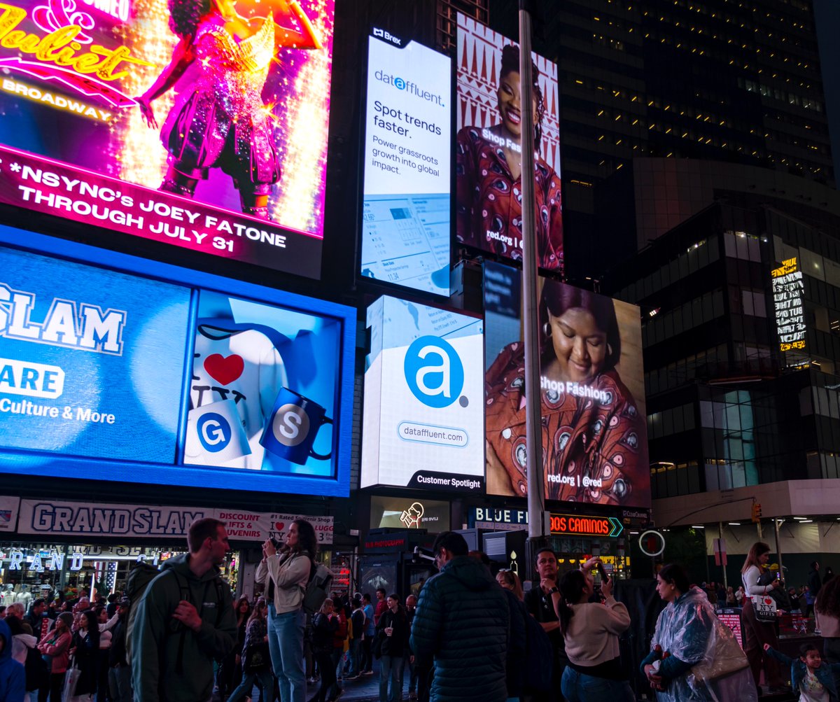 dataffluentX's tweet photo. We power grassroots growth into global impact.
👀 Watch this space https://t.co/s2RkJg0bXv
We’re just getting started. Thanks to @brexHQ for this customer spotlight partnership. #Dataffluent #EmergingMarkets #TimesSquare #Fintech #StartupLife #Techstars #jamaicatotheworld https://t.co/muxt7w0P3e