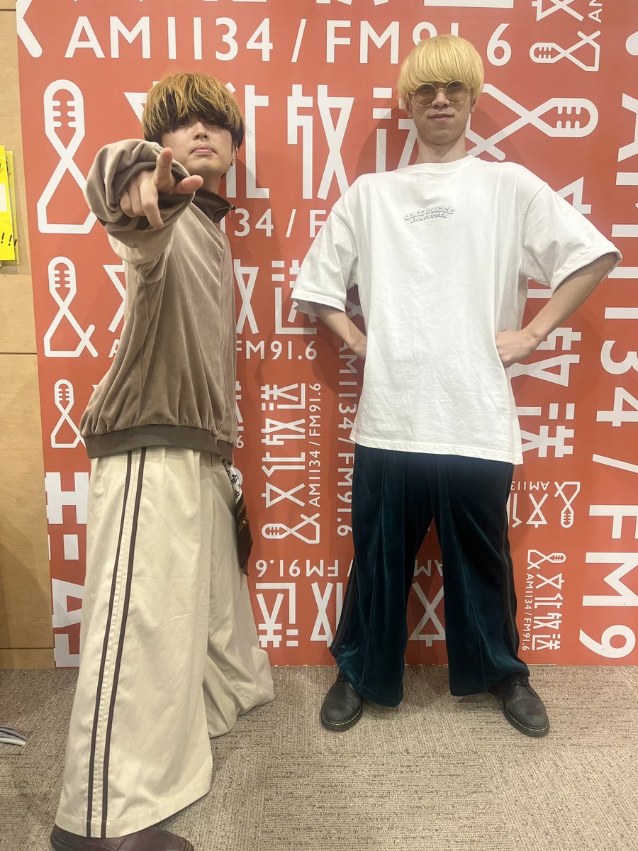 この後、23時台は… #クジラ夜の街 （@Qujila_band）から ベースの