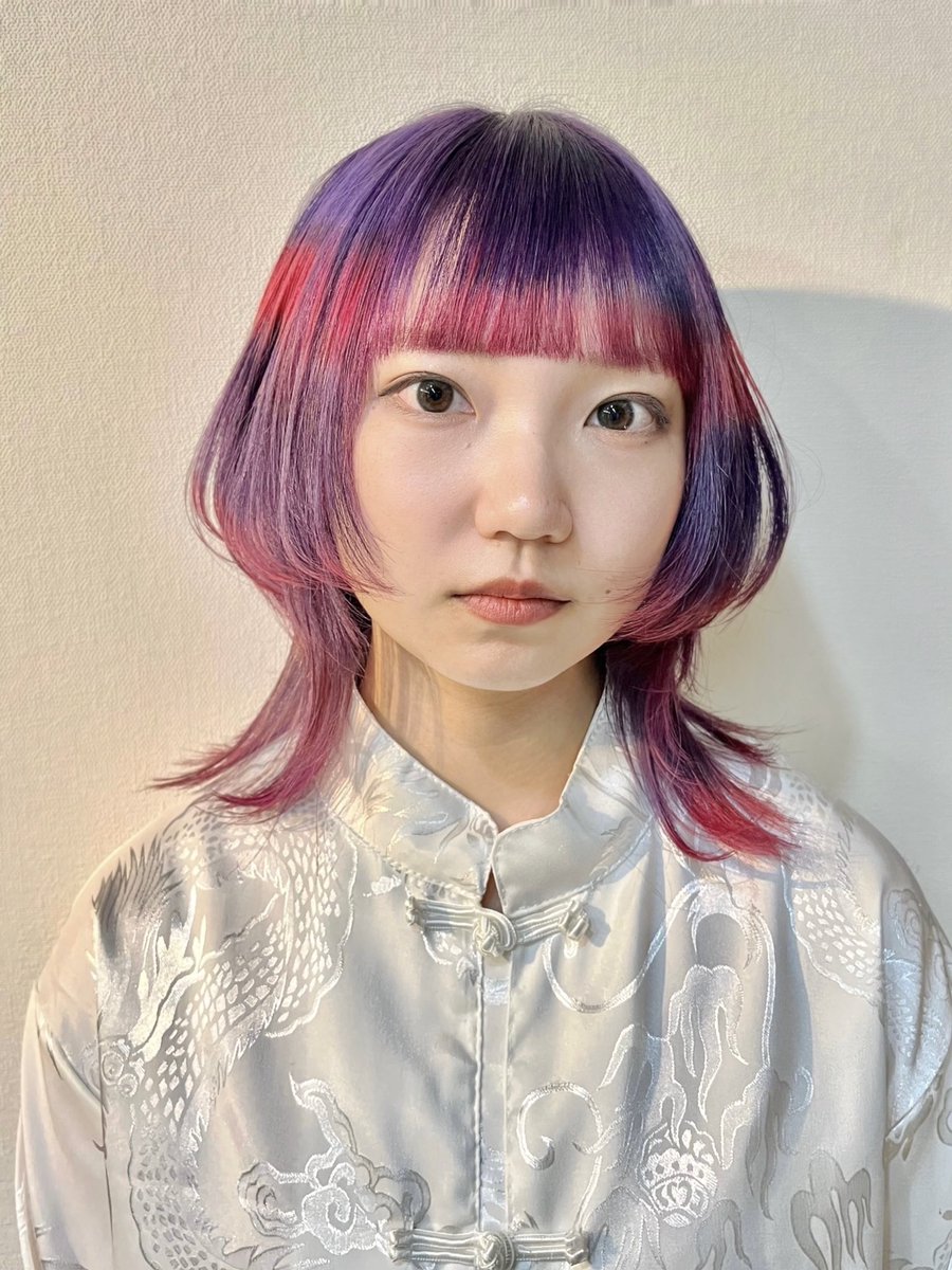 ずっと街中カラフルでいてほしいな〜！！

#派手髪　#大阪美容室