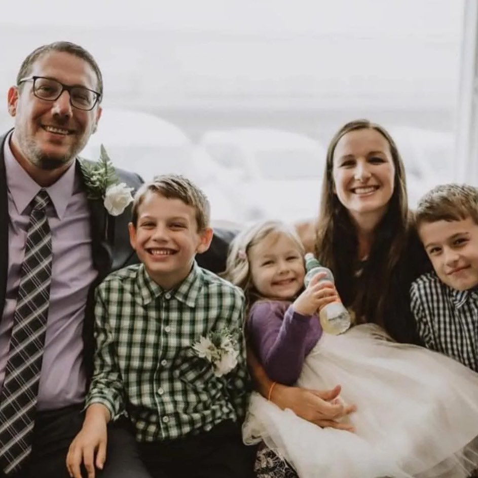 Forever Donald tweet media