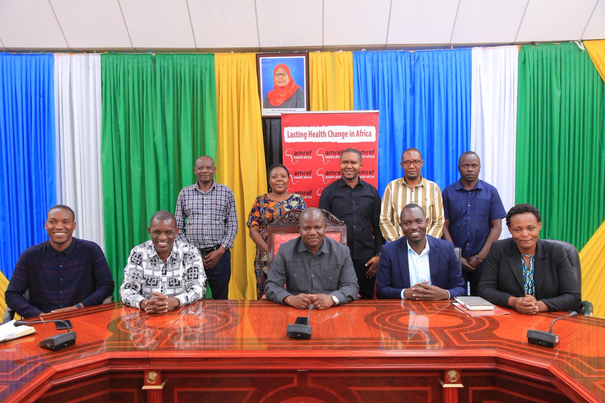 Amref Tanzania (@amreftanzania) on Twitter photo Mapema leo, <a href="/AmrefTanzania/">Amref Tanzania</a> kwa kushirikiana na Wizara ya Afya, Ofisi ya Rais TAMISEMI na wadau wengine, wamekutana katika kikao kazi cha kutambulisha Mradi wa Kuimarisha Huduma za #Kifafa (Enhancing Epilepsy Care Africa (EECA) in Tanzania).
Akizungumza katika kikao hicho, Katibu Mapema leo, <a href="/AmrefTanzania/">Amref Tanzania</a> kwa kushirikiana na Wizara ya Afya, Ofisi ya Rais TAMISEMI na wadau wengine, wamekutana katika kikao kazi cha kutambulisha Mradi wa Kuimarisha Huduma za #Kifafa (Enhancing Epilepsy Care Africa (EECA) in Tanzania).
Akizungumza katika kikao hicho, Katibu