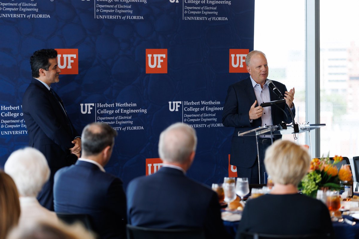 ECEflorida's tweet image. We are thrilled to honor Randy Glein (BSEE '88), inaugural winner of the ECE Distinguished Alumni for Entrepreneurship Award! Randy is a Founder and Managing Partner at DFJ Growth and a powerhouse in venture capital. ow.ly/AUUz50VM4sC
👏 Congratulations, Randy!