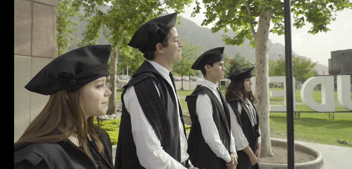 No Context U tweet media