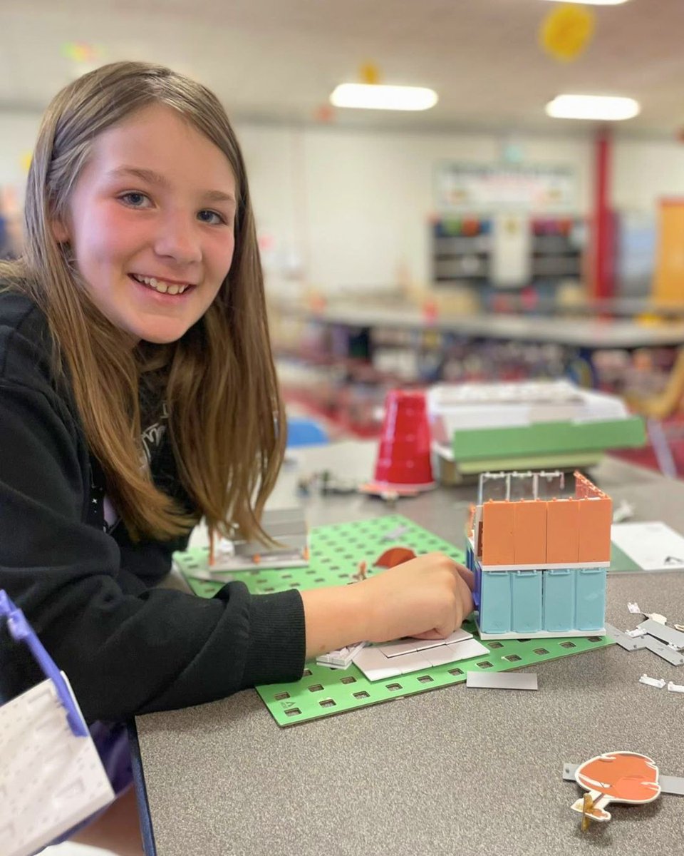 AlphaBEST Education tweet media