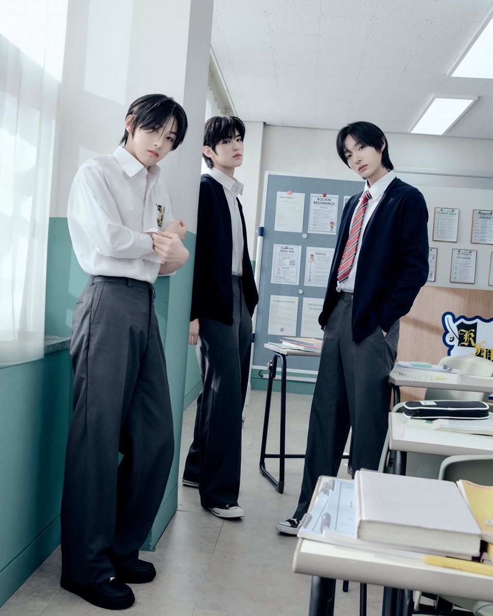 CONCEPT PHOTO 1. Class Time
Catch me how we KickFlip 🛹♾️♥️

KickFlip The 2nd Mini Album "Kick Out, Flip Now!"
2025. 5. 26 6PM(KST) Release!

Pre-save &amp; Pre-add : kickflip.lnk.to/KickOutFlipNow

#KickFlip #킥플립
#Kick_Out_Flip_Now
#계훈 #동화 #민제 
#Kyehoon #Donghwa #Minje