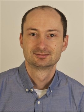 IAdChem's tweet image. 📢📢 #IAdChemLecture
Tomorrow Friday 9th Prof. Marcus Baumann @BaumannGroupUCD from @ucddublin will give the lecture "Flow chemistry – Exploiting reactive intermediates and discovering new reactions".
🕛 12:00 CET
📍 Sala de Grados, Module 8, @CienciasUAM
Don't miss it!!!
