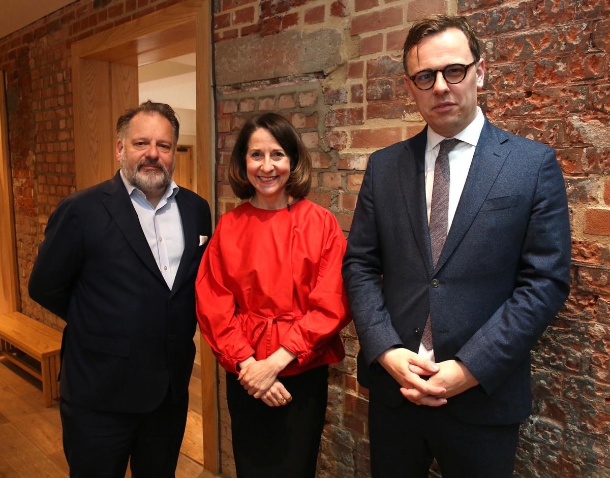 Howard Dawber (@howarddawber) on Twitter photo Proud to launch Londonās 5 #GetBritainWorking Trailblazers with Secretary of State for Work and Pensions <a href="/leicesterliz/">Liz Kendall</a> & Cllr <a href="/_petermason/">Peter Mason</a> this morning. Backed by the Ā£30m investment from <a href="/DWPgovuk/">Department for Work and Pensions</a>, this will help get 5000 Londoners better connected to training & into good work. Proud to launch Londonās 5 #GetBritainWorking Trailblazers with Secretary of State for Work and Pensions <a href="/leicesterliz/">Liz Kendall</a> & Cllr <a href="/_petermason/">Peter Mason</a> this morning. Backed by the Ā£30m investment from <a href="/DWPgovuk/">Department for Work and Pensions</a>, this will help get 5000 Londoners better connected to training & into good work.