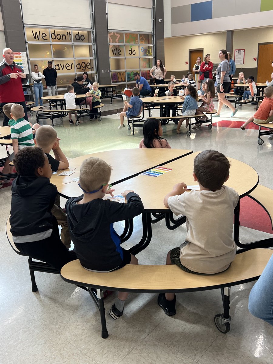 Dr. Kimberly Halley (@halleykimberly) on Twitter photo Exciting day for incoming <a href="/CESTigerPride/">Circleville ES</a> kindergarteners!! They are transitioning and getting a tour of the school, ride bus, play on playground. New principal Mr. Michael is leading the experience for parents and children <a href="/c_michael5/">Chad Michael</a> Exciting day for incoming <a href="/CESTigerPride/">Circleville ES</a> kindergarteners!! They are transitioning and getting a tour of the school, ride bus, play on playground. New principal Mr. Michael is leading the experience for parents and children <a href="/c_michael5/">Chad Michael</a>