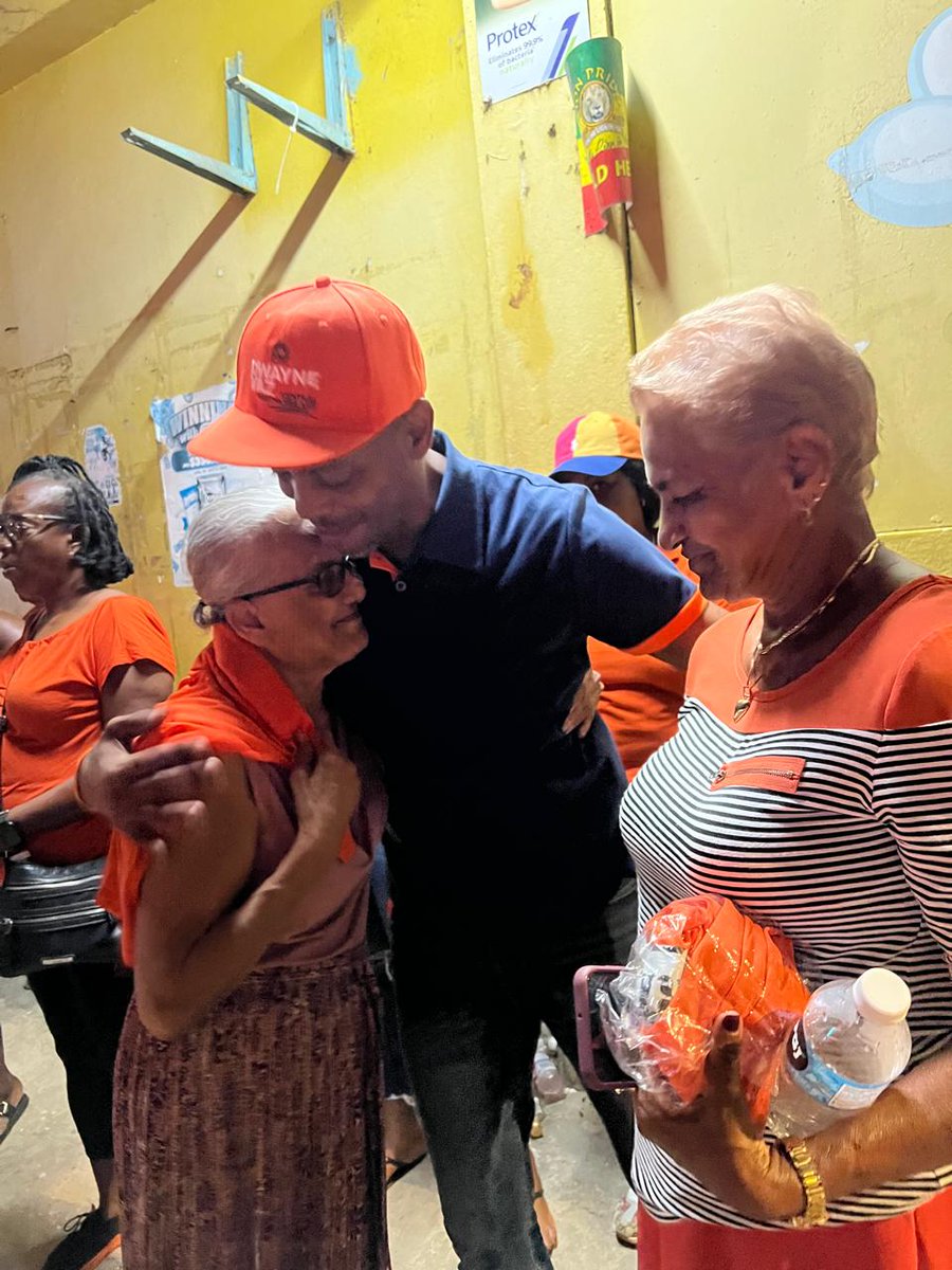 Dwayne Vaz tweet media