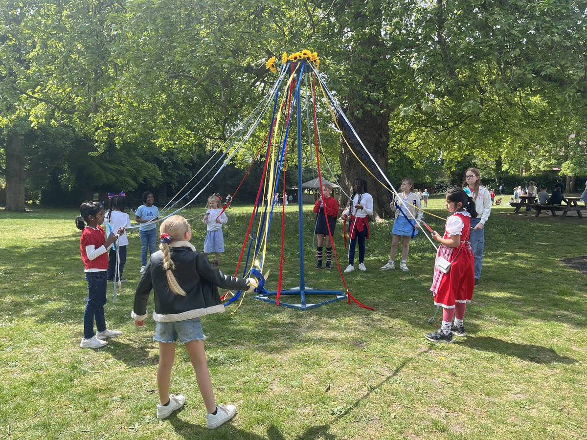 St Peter's Junior School tweet media