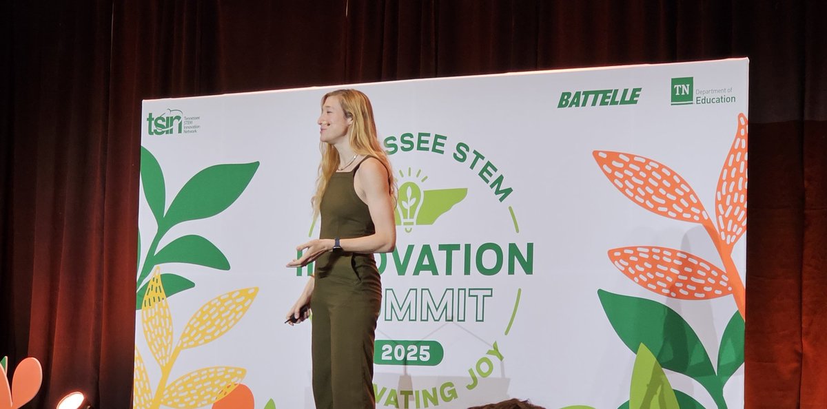 Getting started <a href="/theTSIN/">Tennessee STEM Innovation Network</a> alongside <a href="/TNedu/">TN Dept of Education</a> while <a href="/srsiskind/">Sarah Rose Siskind</a> gets us started with the keynote. Nice to hear that as educators we only have to be more engaging than electrocuting yourself. 😁
#TNSTEM