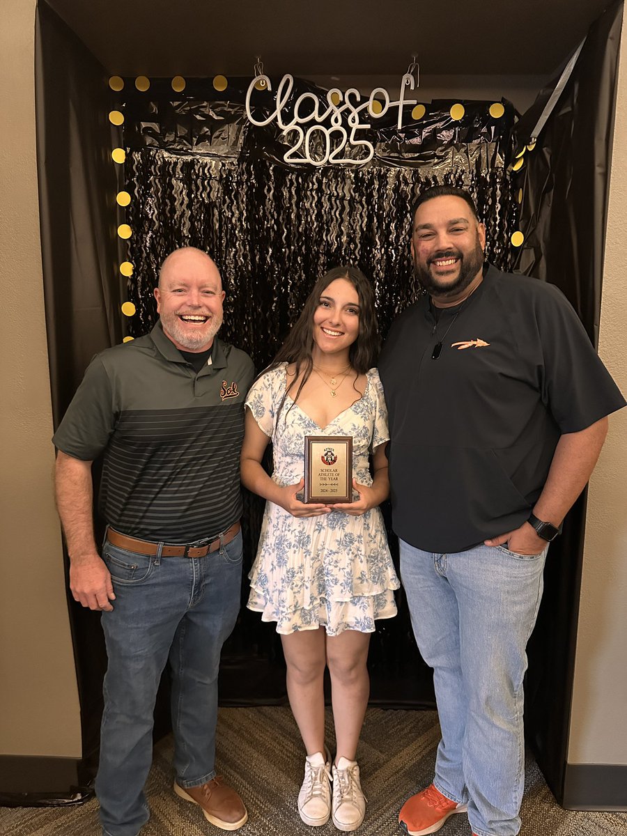 CDS Aztec Softball 🥎 (@cdsaztecsoftbal) on Twitter photo A HUGE SHOUTOUT <a href="/miquela_tammaro/">Miquela Tammaro 2025</a> on being recognized as the 2024-2025 Scholar Athlete of the Year Award, which was voted on by coaches 🥎Congratulations Miquela, we are going to miss you next year 🧡💛#SOLSoftball #ThatsOurCatcher @cdsaztecsoftball <a href="/CdS_Aztecs/">Corona del Sol Athletics</a> <a href="/cds_equipment/">CdS Athletic Equipment</a> A HUGE SHOUTOUT <a href="/miquela_tammaro/">Miquela Tammaro 2025</a> on being recognized as the 2024-2025 Scholar Athlete of the Year Award, which was voted on by coaches 🥎Congratulations Miquela, we are going to miss you next year 🧡💛#SOLSoftball #ThatsOurCatcher @cdsaztecsoftball <a href="/CdS_Aztecs/">Corona del Sol Athletics</a> <a href="/cds_equipment/">CdS Athletic Equipment</a>