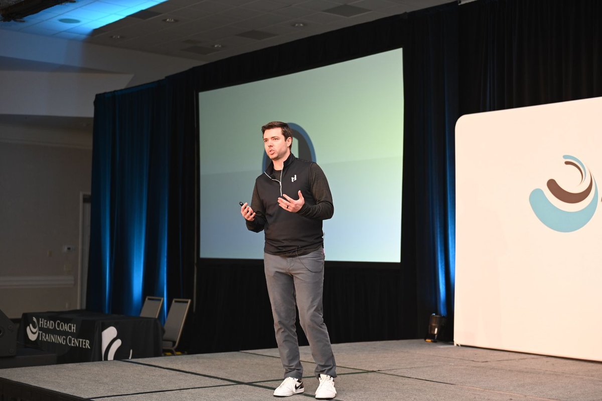 Head Coach🏀Training Center (@headcoachtc) on Twitter photo Co-founder of <a href="/justplaybb/">Colin Elek</a> @Austin_Barone takes the stage to discuss "The Winning Edge: Using Tech to Outsmart the Competition". Co-founder of <a href="/justplaybb/">Colin Elek</a> @Austin_Barone takes the stage to discuss "The Winning Edge: Using Tech to Outsmart the Competition".