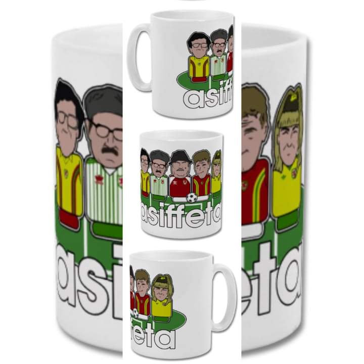 Dim ond 3 arol
cofislangs2020.co.uk/product-page/m…

Plis Rhannwch
Diolch
#Wales #Cymru #YmaOHyd #Caernarfon #Cofi #CofisDre #MynaddCont #IawnCont #CmonMidffild