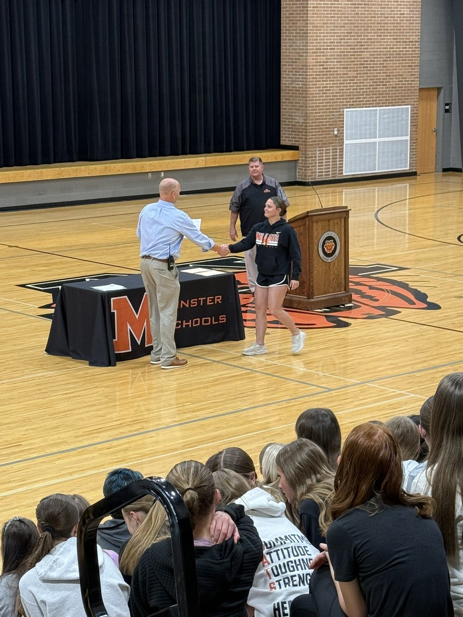Proud of our girls on and off the field! 
This morning, Addi Inskeep won the “Live Like Ty” scholarship in honor of 2018 Marion Local graduate, Tyler Mescher, who passed away in 2022. 
Rylin Trego won the OHSAA Archie Griffin Sportsmanship Award. 
Great job, girls! 
🥎🧡🐾