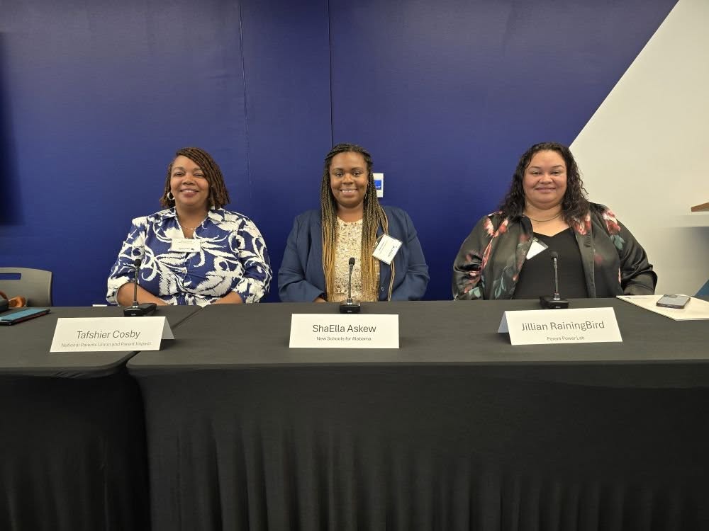 Our Comms Manager ShaElla Askew-Henry took the Parent Voice to D.C. at the RESTART Network forum! 🎙️

She shares how she went from drop-off lines to national panels—and why parents must lead in education reform.

📖 Read the blog: f.mtr.cool/gdqcjzxcka
