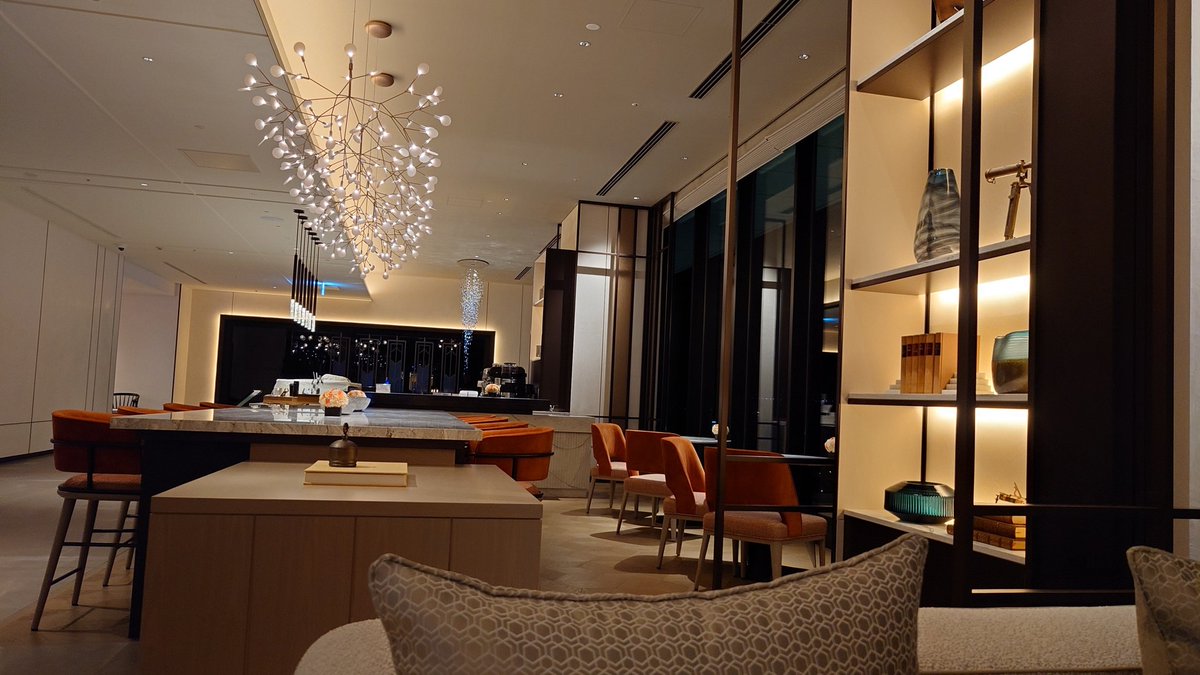 本日お世話になります…！