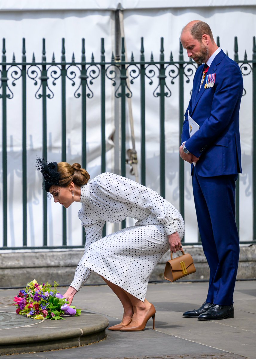 The Prince and Princess of Wales departing the Service of Thanksgiving at Westminster Abbey to mark the 80th anniversary of VE Day #VEDay80 #Royal #PrinceandPrincessofWales #westminsterabbey